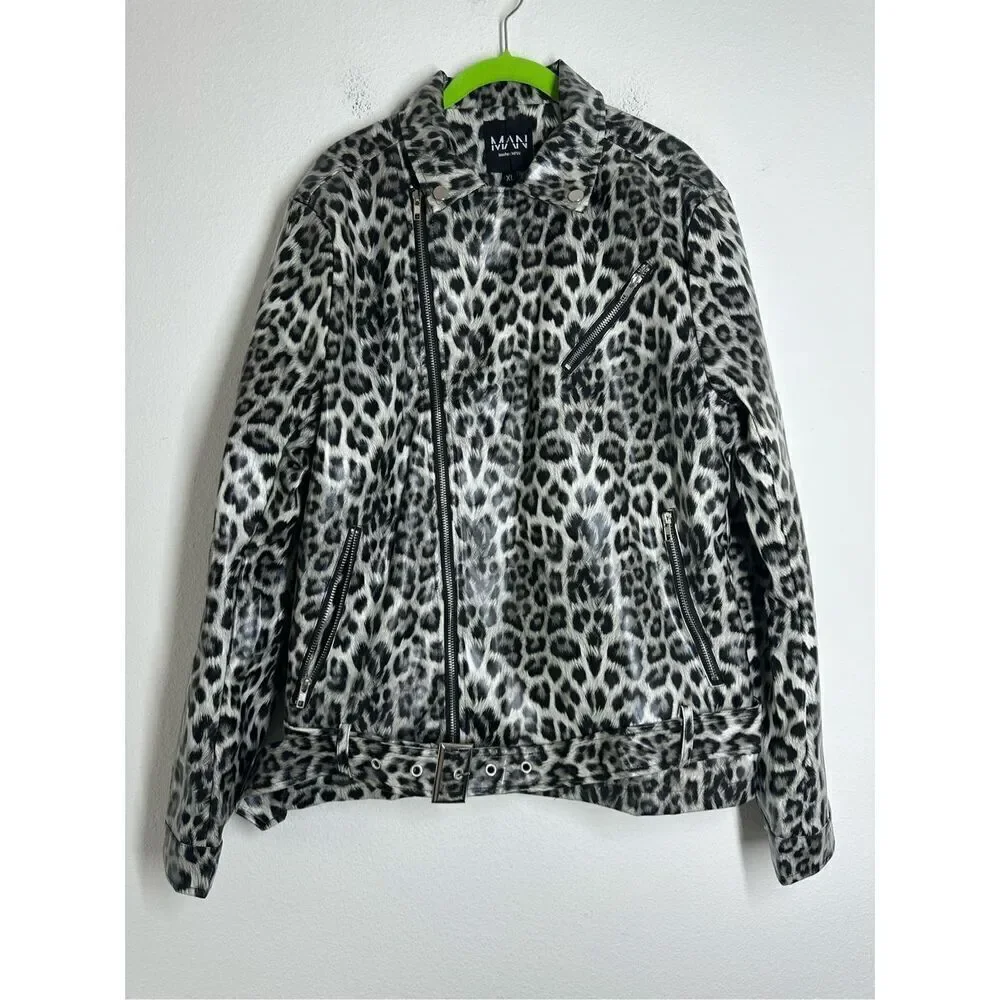 NWT MAN Boohoo Women Animal Print Polyurethane Zip Rein Jacket Size XXL Belted
